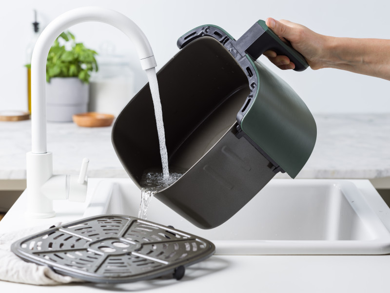 Bistro Pine Green Airfryer Basket