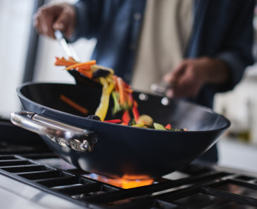 Space 32cm/12.5'' Non-Stick Wok