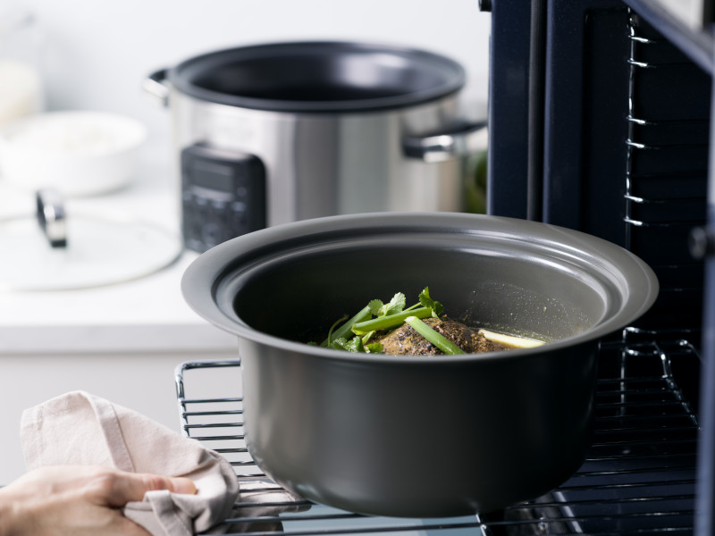 Bistro Slow Cooker 3.7L  - Stainless Steel