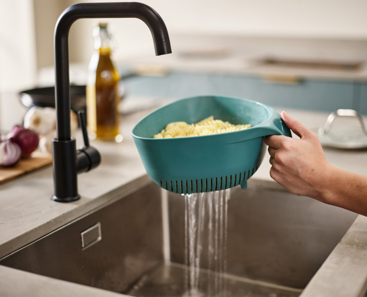 Triangular Colander